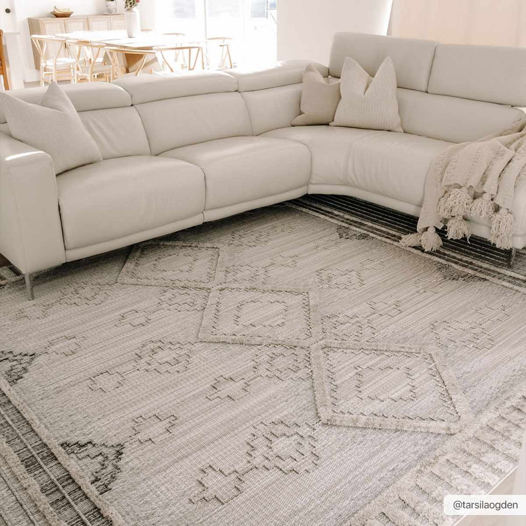 Amaga High-Low Rustic Rug
