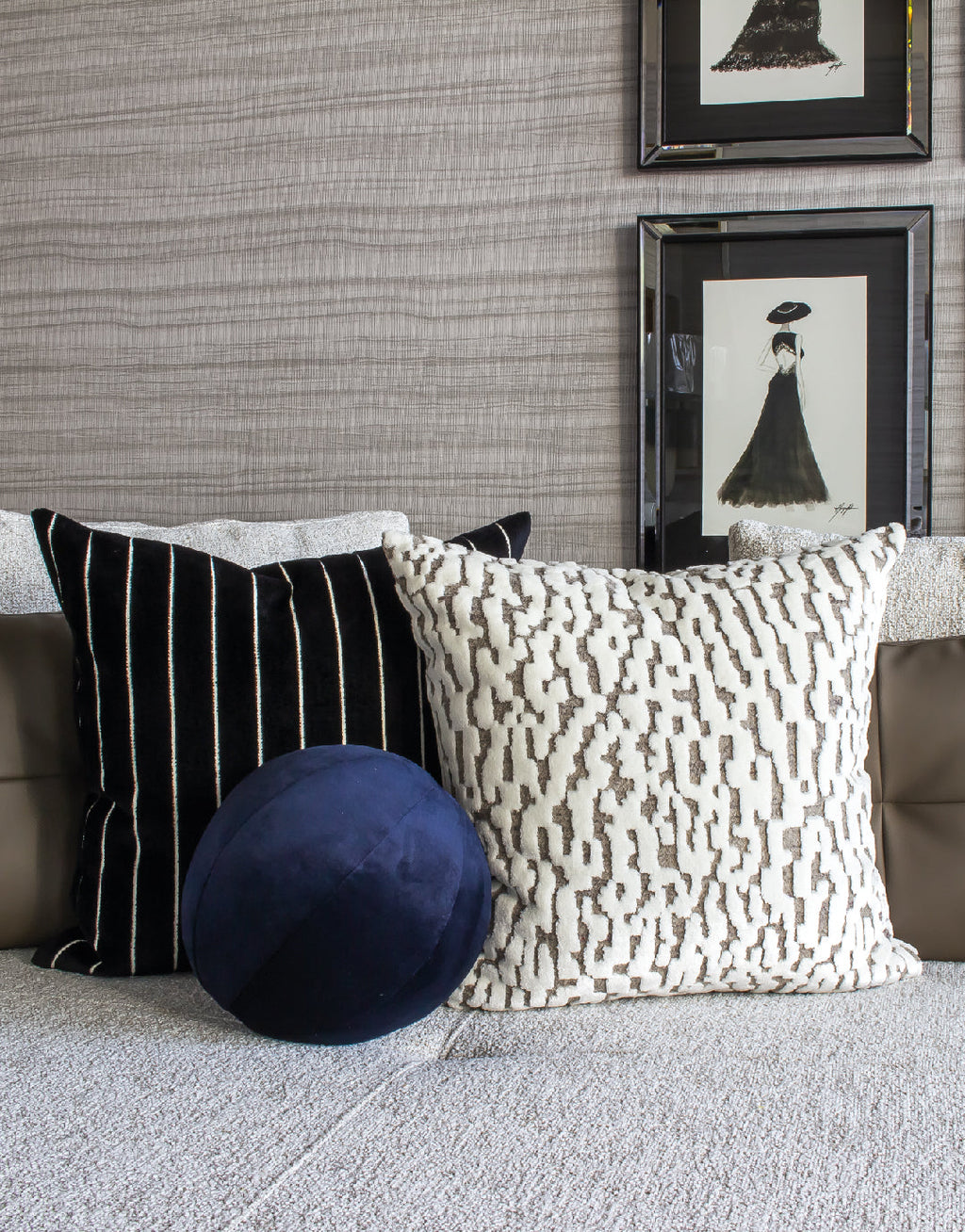 Bizete Ebony Duo Pillow