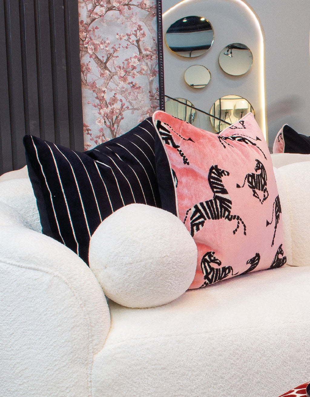Bizete Ebony Duo Pillow