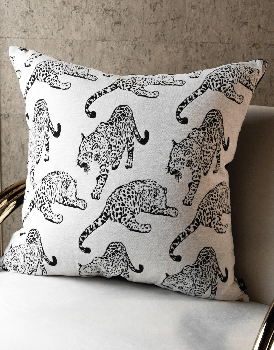 Nibo White Cheetah 24" Pillow