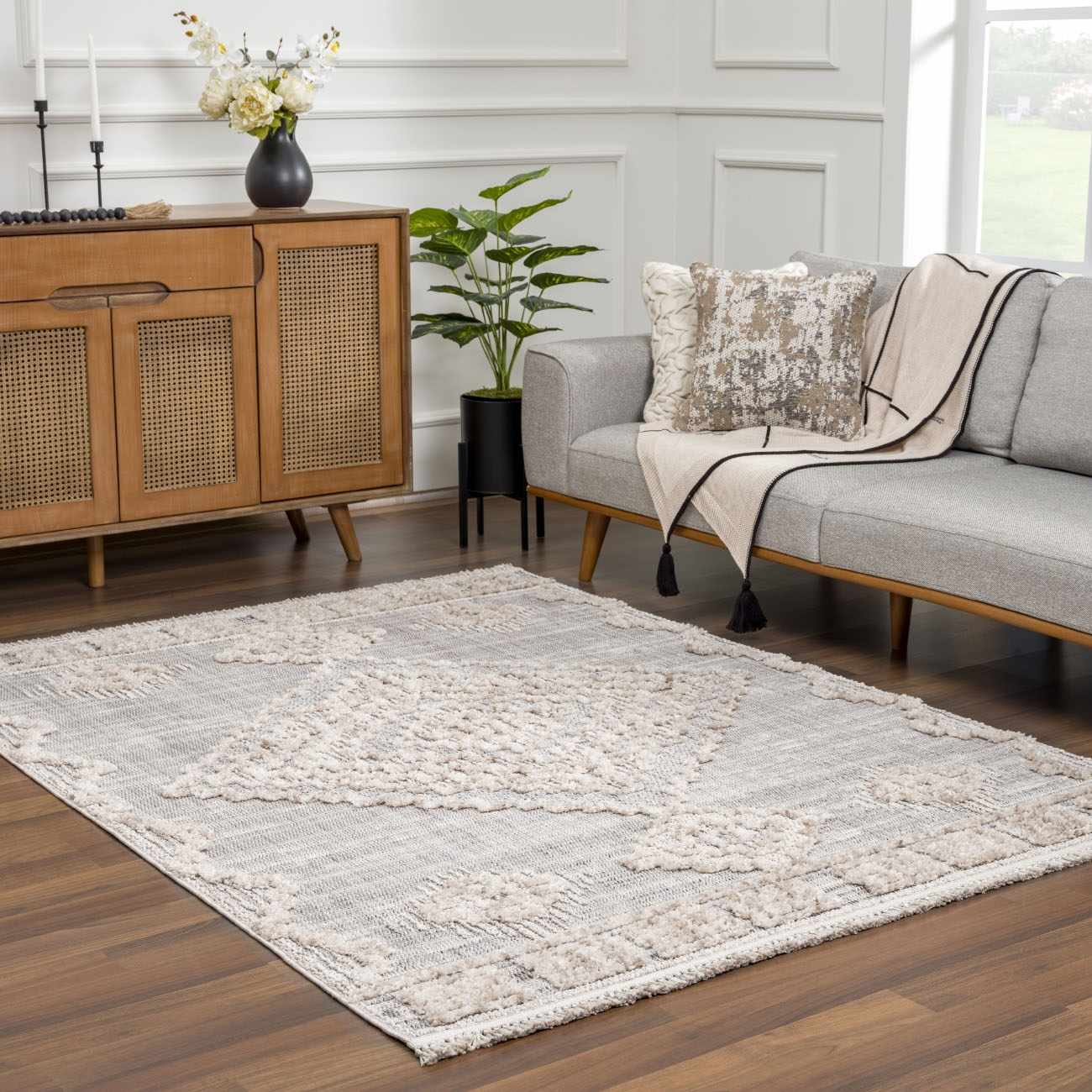 Ampusungan Area Rug