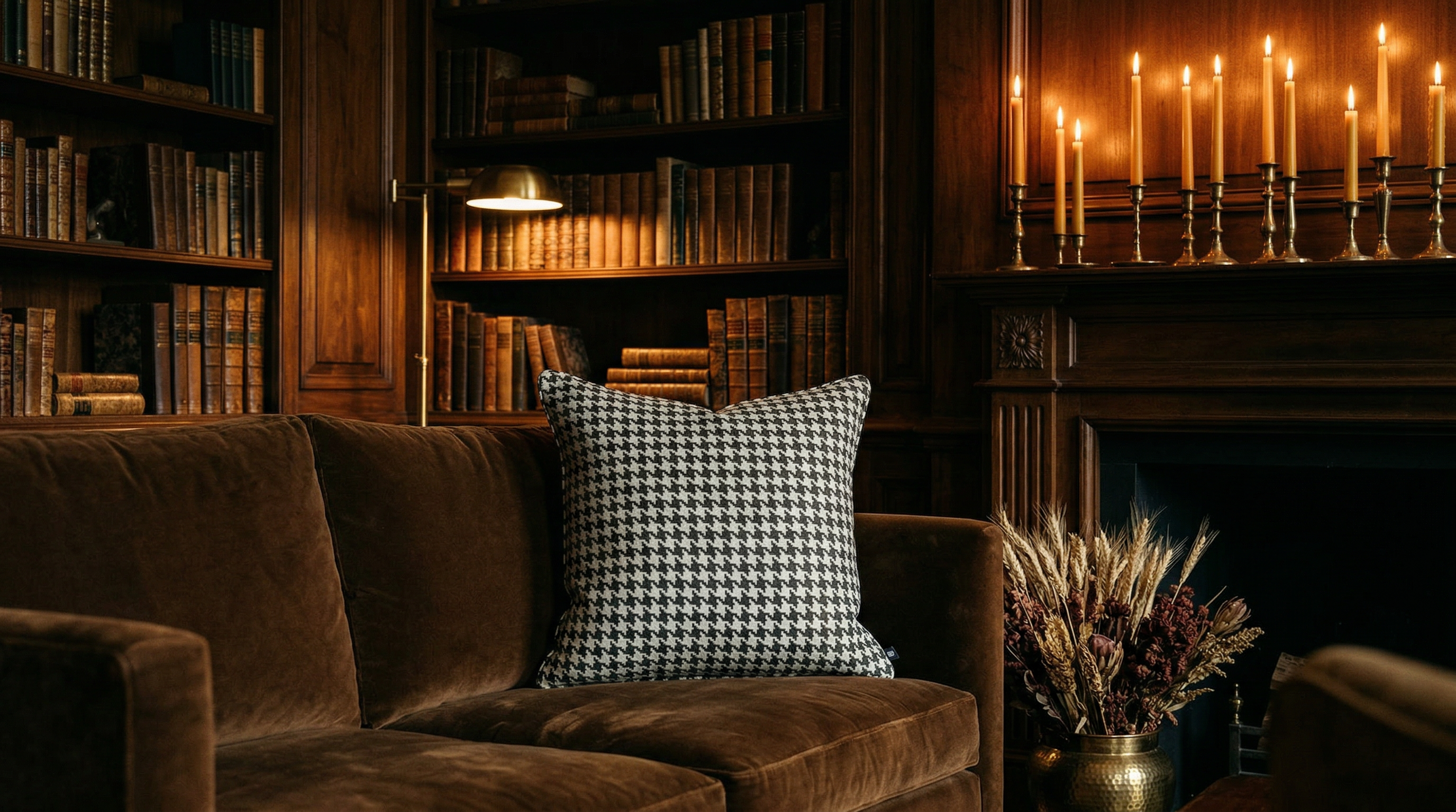 Coco Walnut Uni Pillow