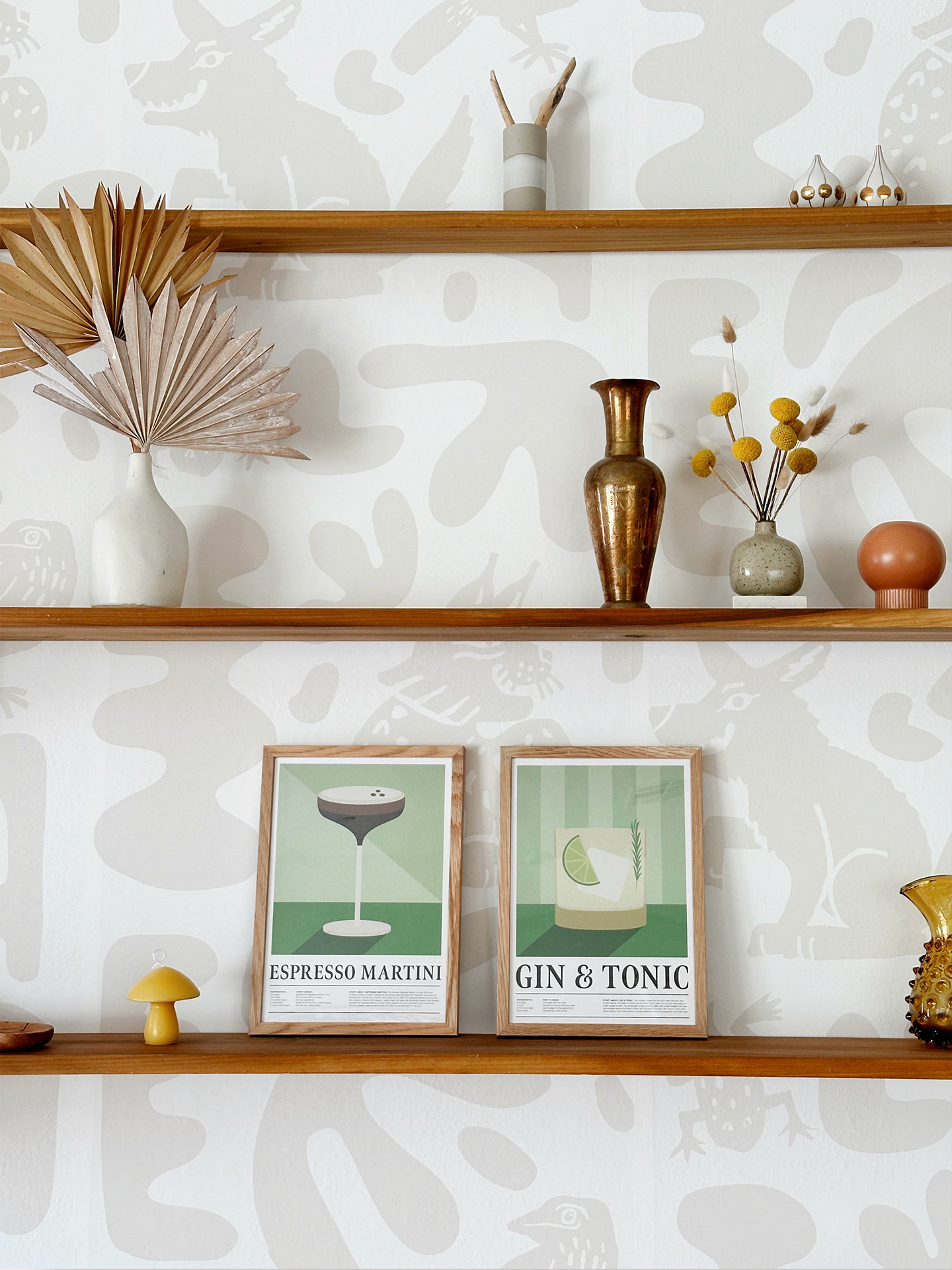 Abstract Animales Wallpaper, white and neutral