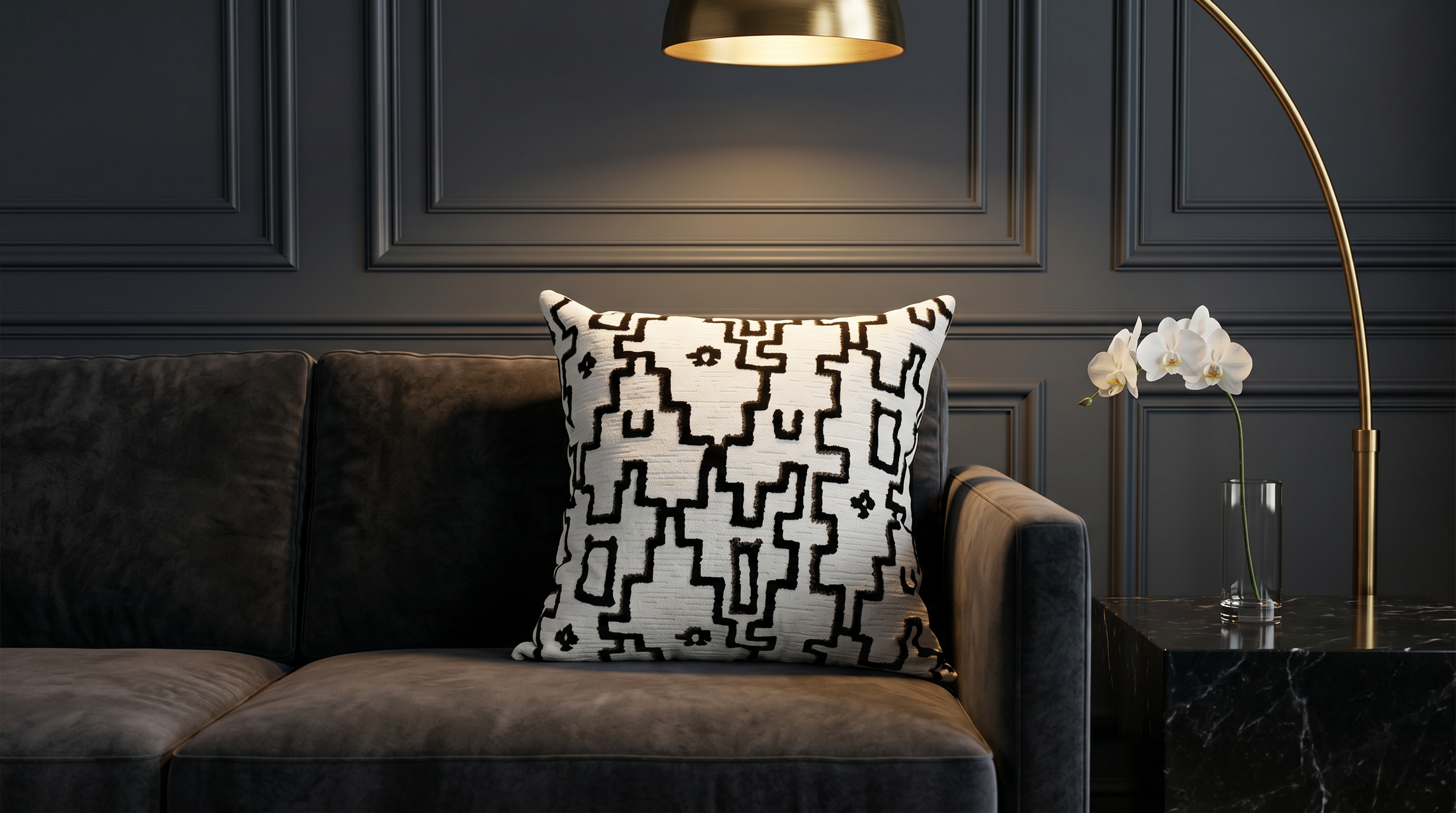VENTURO TUXEDO DUO PILLOW